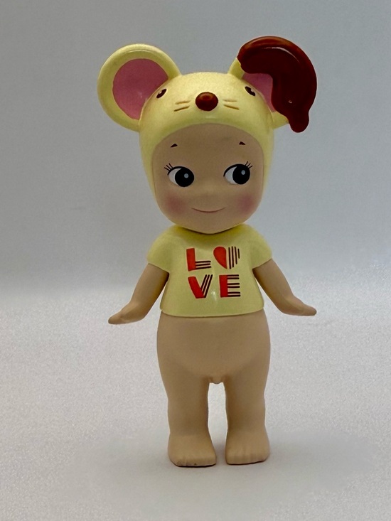 Sonny Angel Other - Sonny Angel Valentine’s Day 2019 Series - Chocolate Mouse. 100% Authentic.